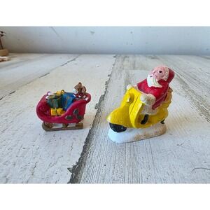 Vintage‎ Santa scooter Vespa England figurine Xmas village decor sleigh